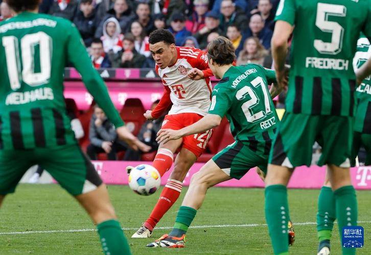 九游体育app-门兴阿琛客场不敌汉诺威，欧战杯悬