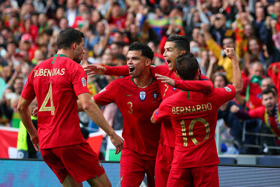 波兰球员展现出色表现，领先对手取胜