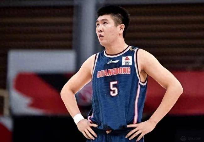 包含广东男篮全员备战总决赛，实力堪称顶级！的词条