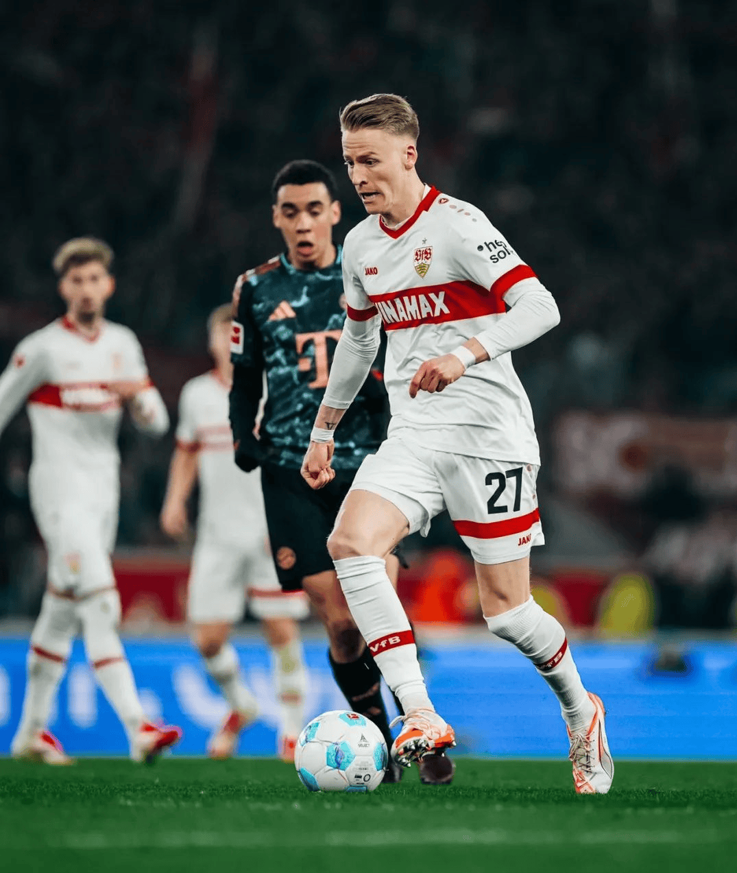 斯图加特面临保级压力，急需连胜扭转局势的简单介绍