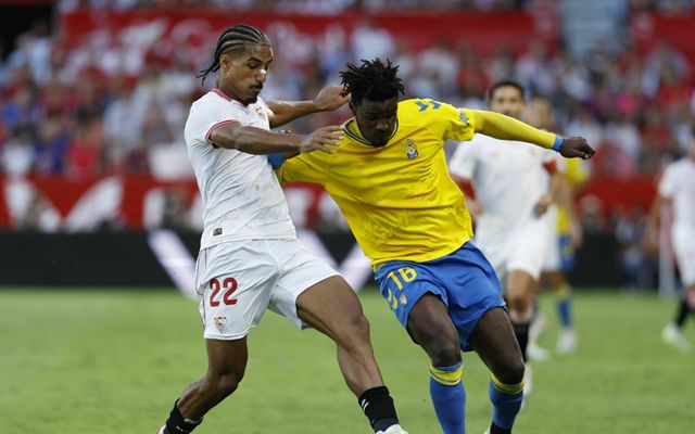 格拉纳达主场迎战瓦伦西亚,实行冲击战术 格拉纳达主场迎战瓦伦西亚,实行冲击战术