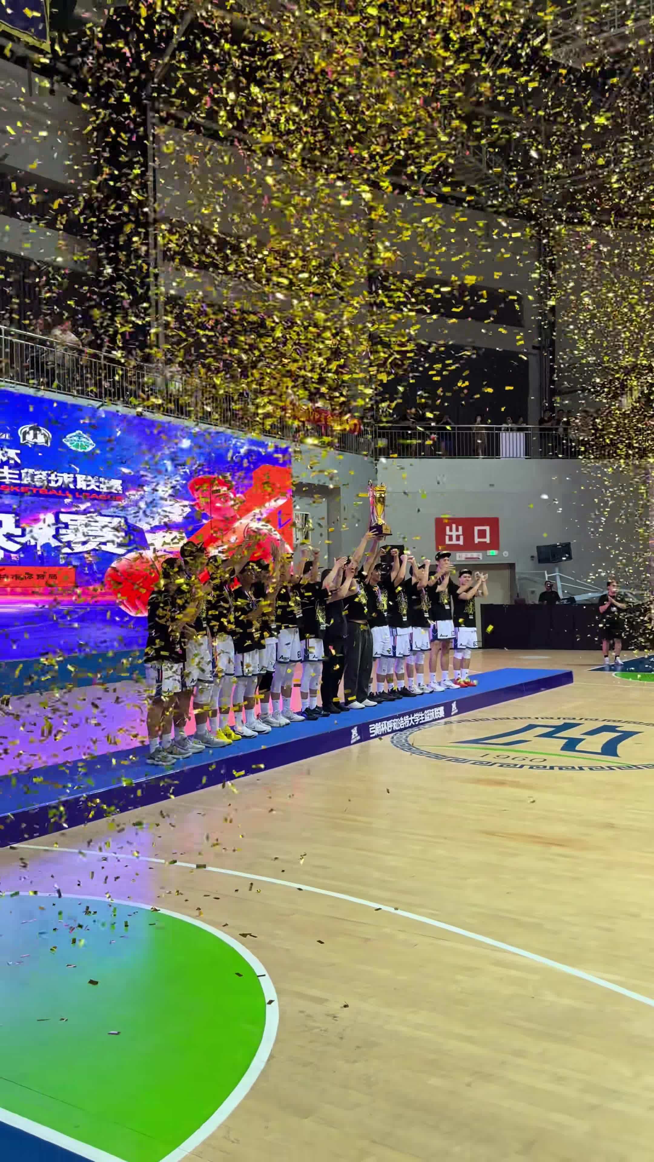 九游体育网页版入口-内蒙古男篮在一场激烈的比赛中取得胜利