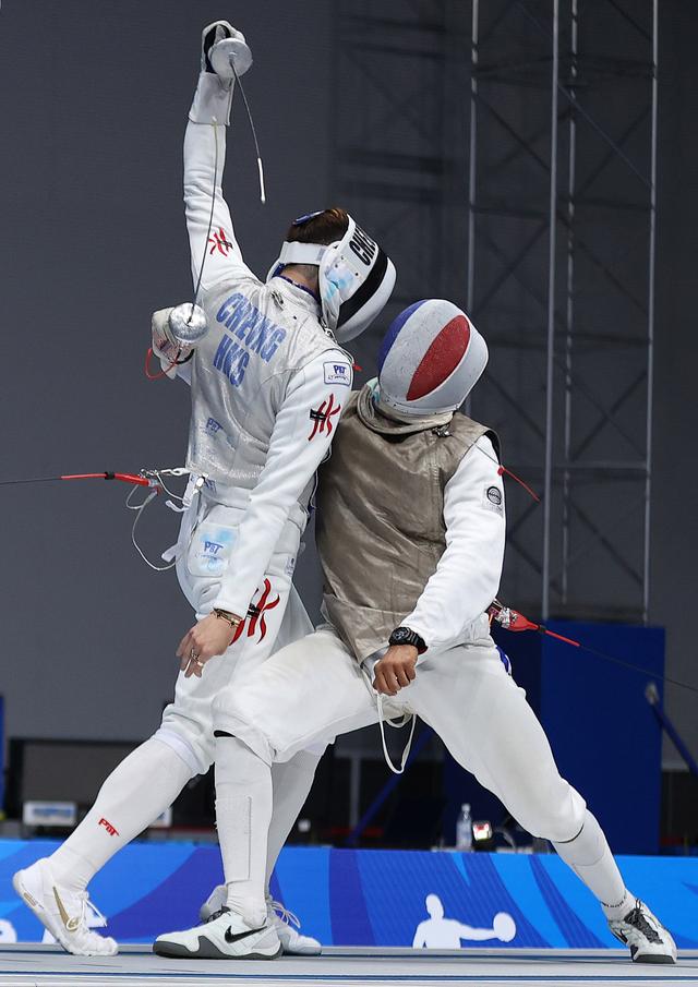 九游体育在线登录-爱尔兰选手在击剑比赛中打出精彩表现